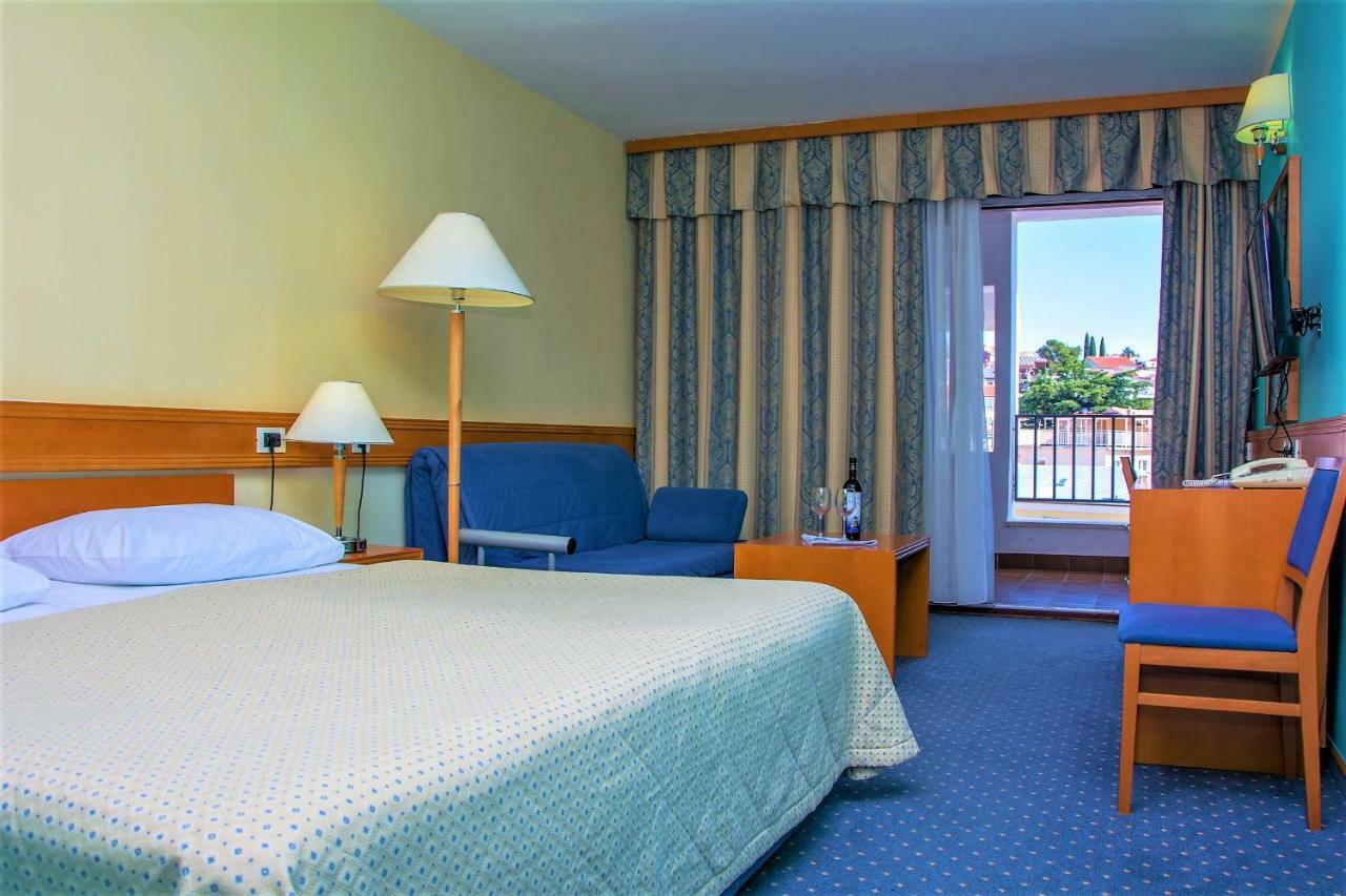 Hotel Selce Exterior photo
