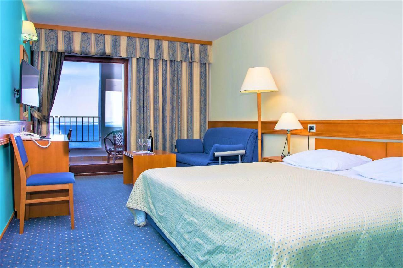 Hotel Selce Exterior photo